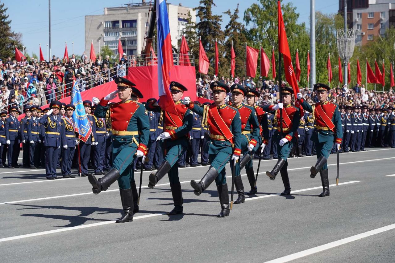 В Самарской области прошел военный парад, посвященный 77-ой годовщине  Победы в Великой Отечественной войне | TLT.ru - Новости Тольятти