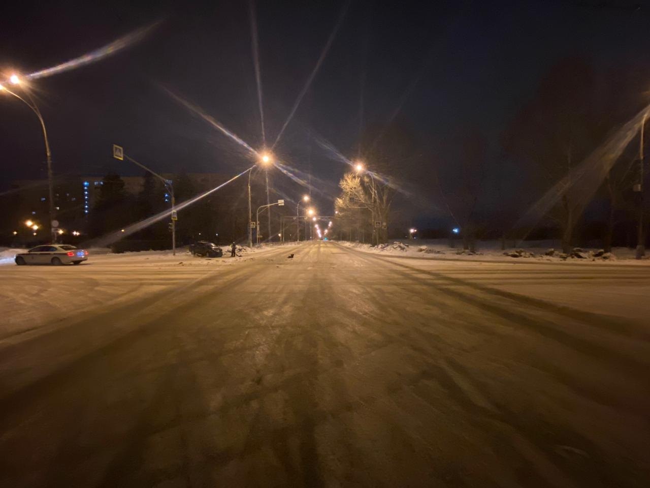 В Тольятти в аварии на перекрестке пострадали 3 человека | 05.01.2024 |  Тольятти - БезФормата