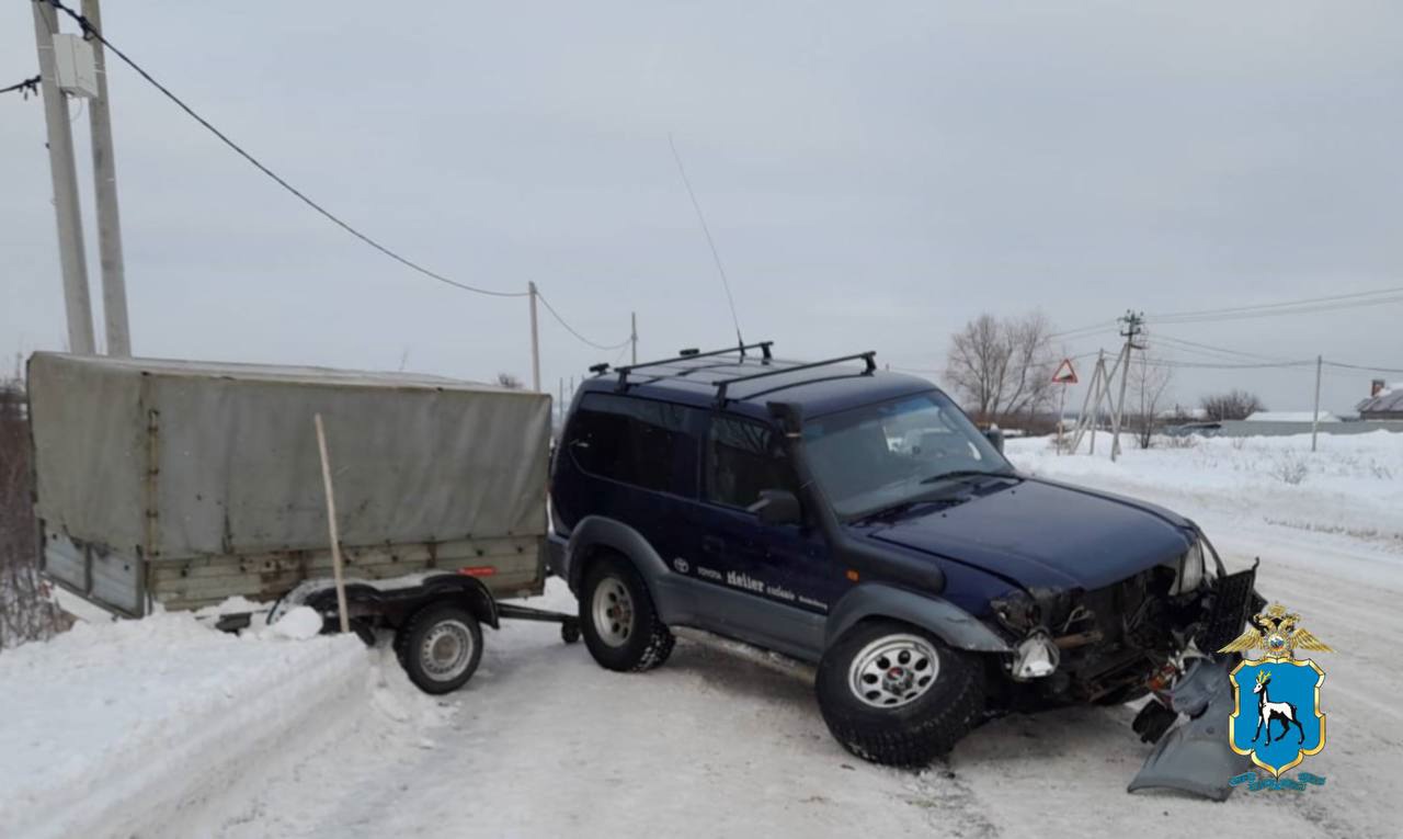 В Жигулевске Land Cruiser врезался в «Ладу» на «встречке». Пострадал  человек | TLT.ru - Новости Тольятти