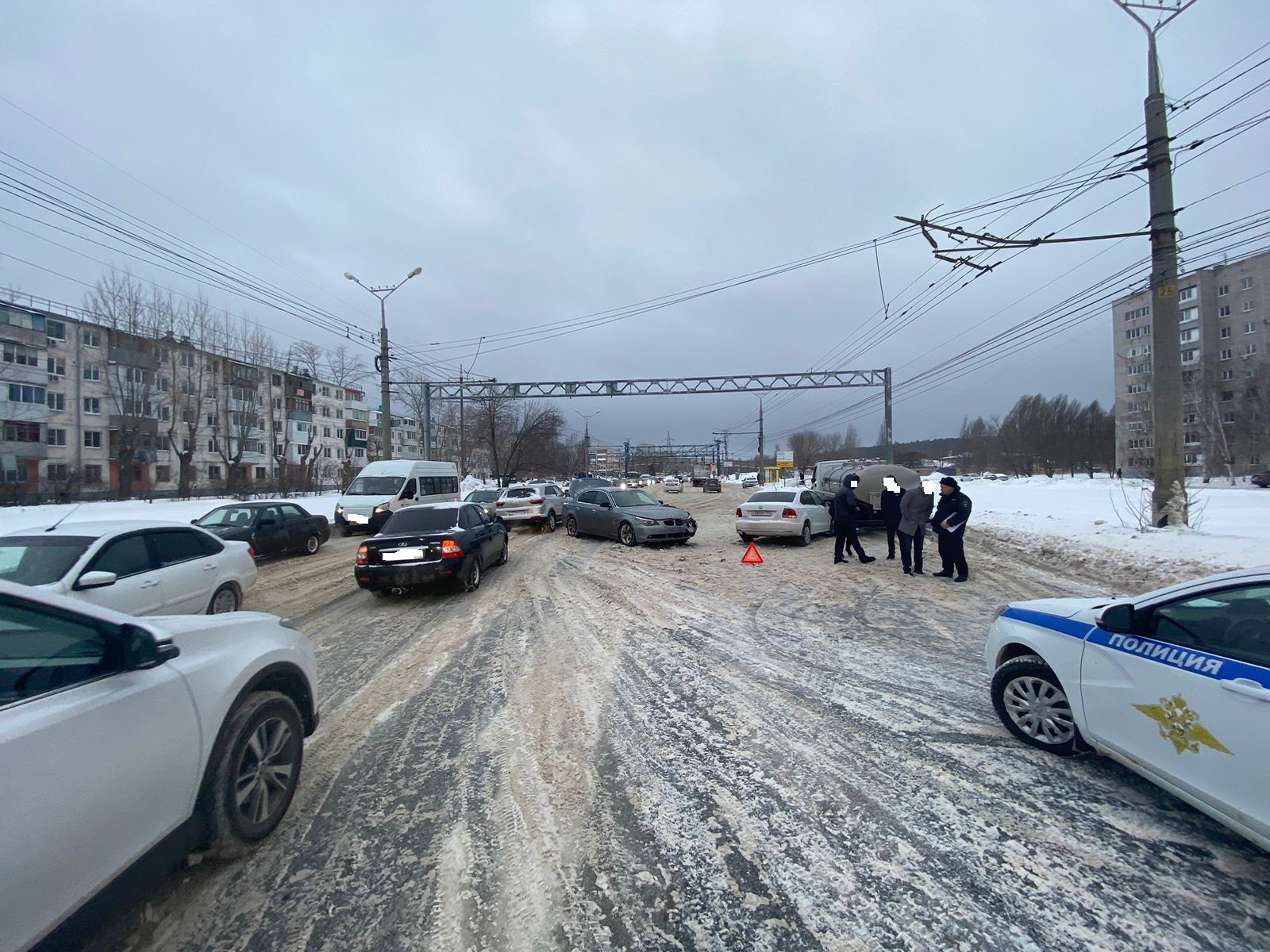 В Тольятти в аварии немецких иномарок пострадал человек | 21.01.2024 |  Тольятти - БезФормата