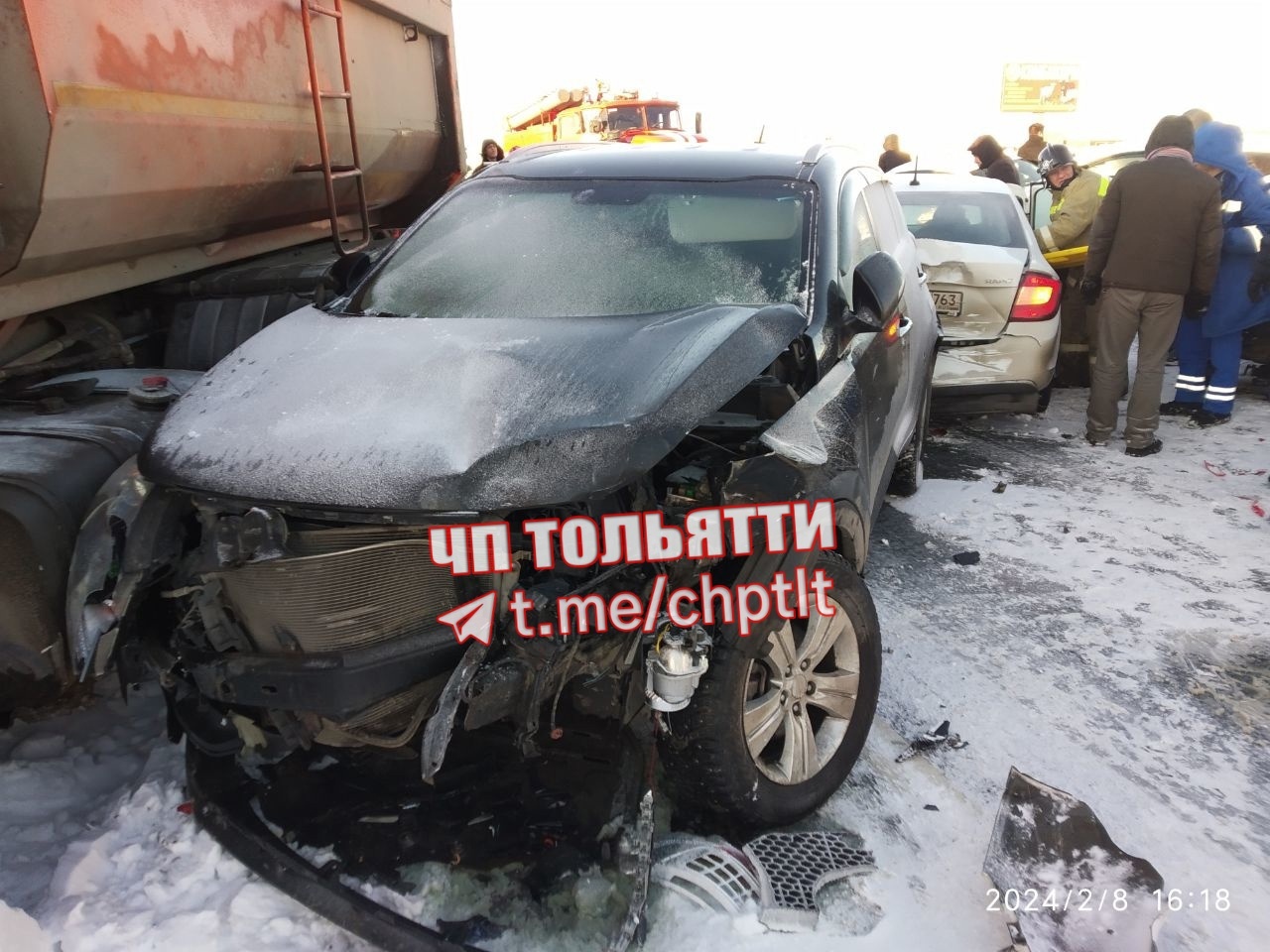 В Тольятти столкнулись 11 автомобилей. Пострадали люди | 08.02.2024 |  Тольятти - БезФормата